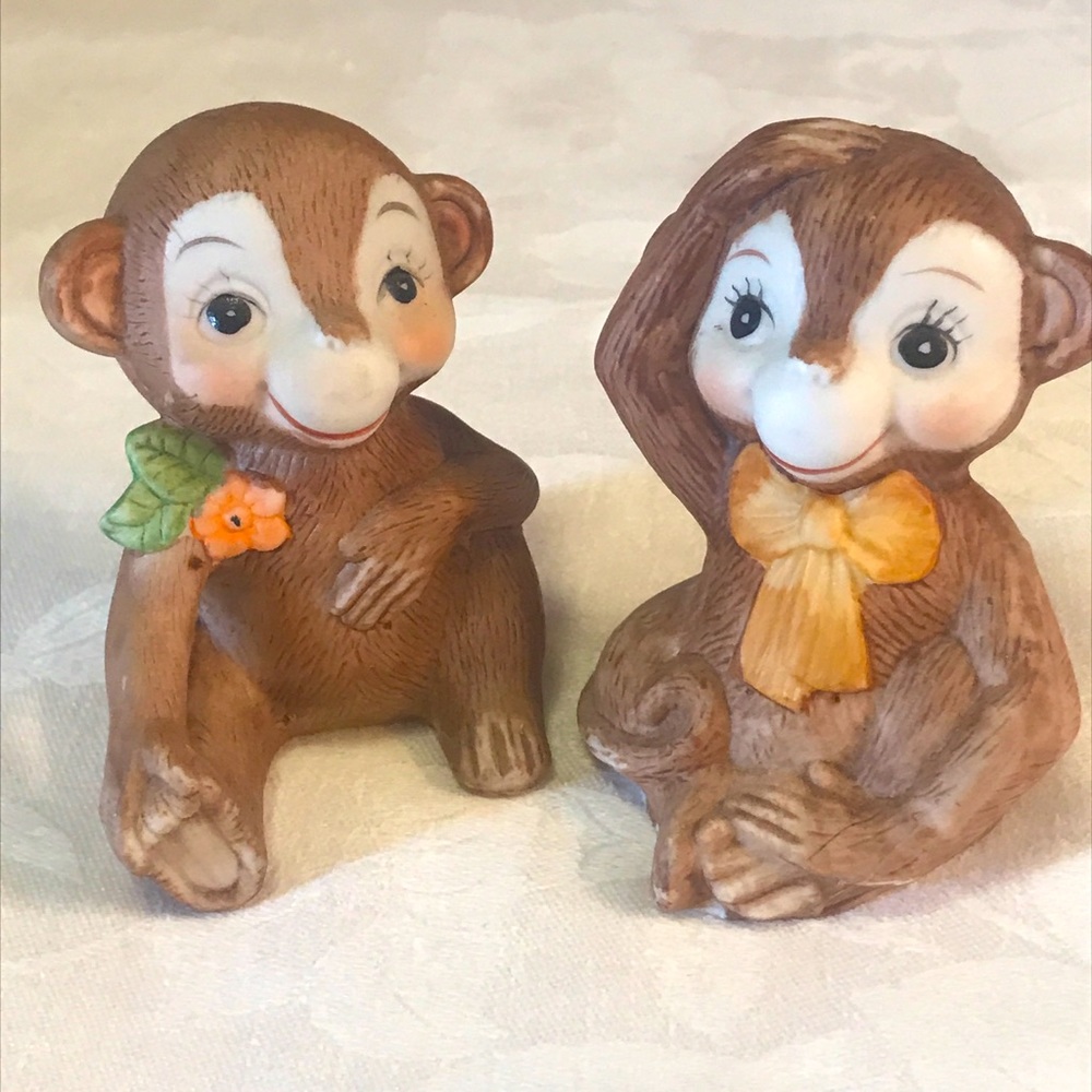 VTG Monkey Salt & Pepper Shakers with Stoppers